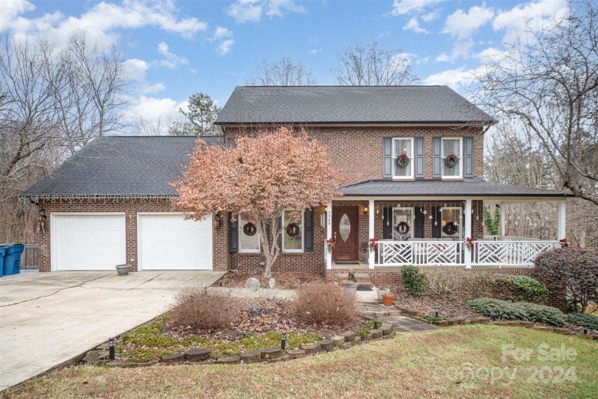 3989 Shakespeare Drive, Hickory, NC 28601, MLS # 4207891