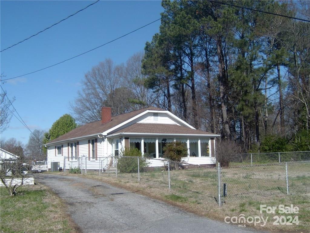 2207 Linda Avenue, Kannapolis, NC 28083, MLS # 4209372