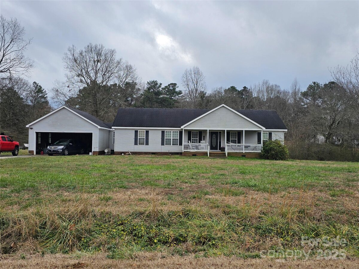 1676 Starmount Circle, Lancaster, SC 29720, MLS # 4210129