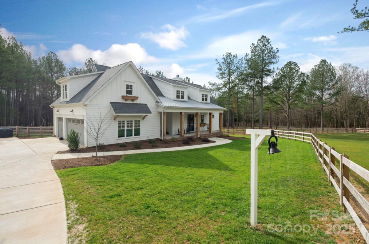 1011 Three Lakes Trail, Waxhaw, NC 28173, MLS # 4211060