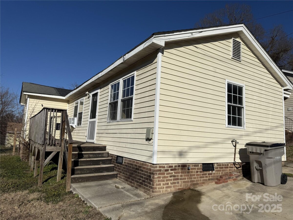 410 W Davidson Avenue, Gastonia, NC 28052, MLS # 4212081