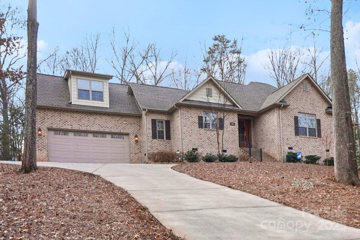 12 Tanglewood Road, Clover, SC 29710, MLS # 4213776