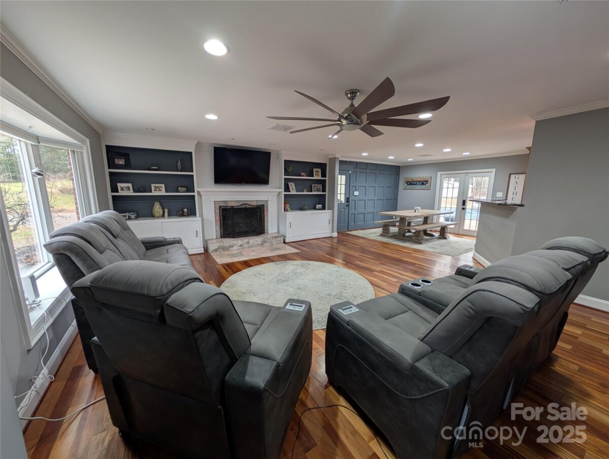 327 Johnson Dairy Road, Mooresville, NC 28115, MLS # 4214522
