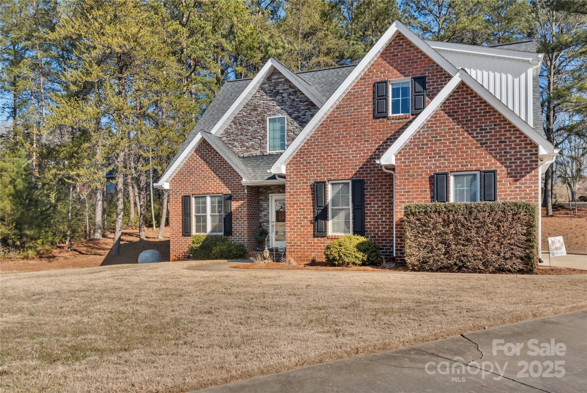 305 Goldfinch Court, Shelby, NC 28150, MLS # 4215639