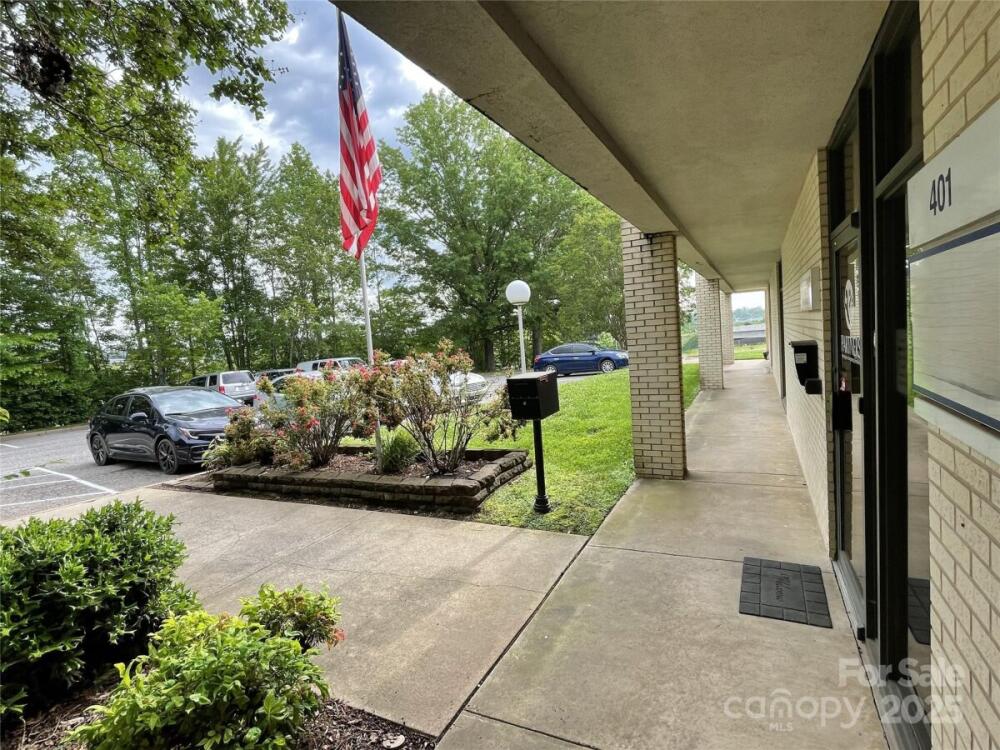 1835 Davie Avenue Unit Suite, Statesville, NC 28677, MLS # 4216806