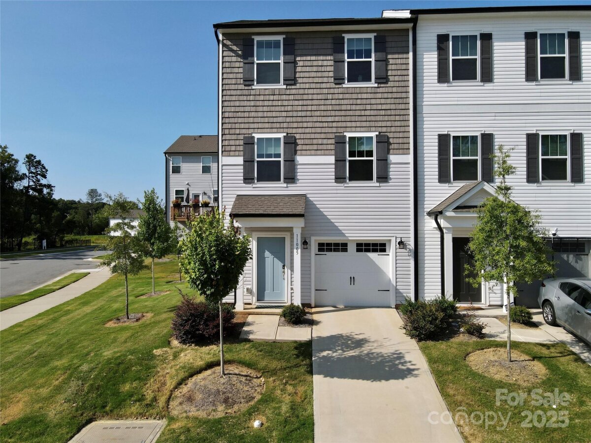 11005 Woodland Creek Way, Charlotte, NC 28262, MLS # 4216827