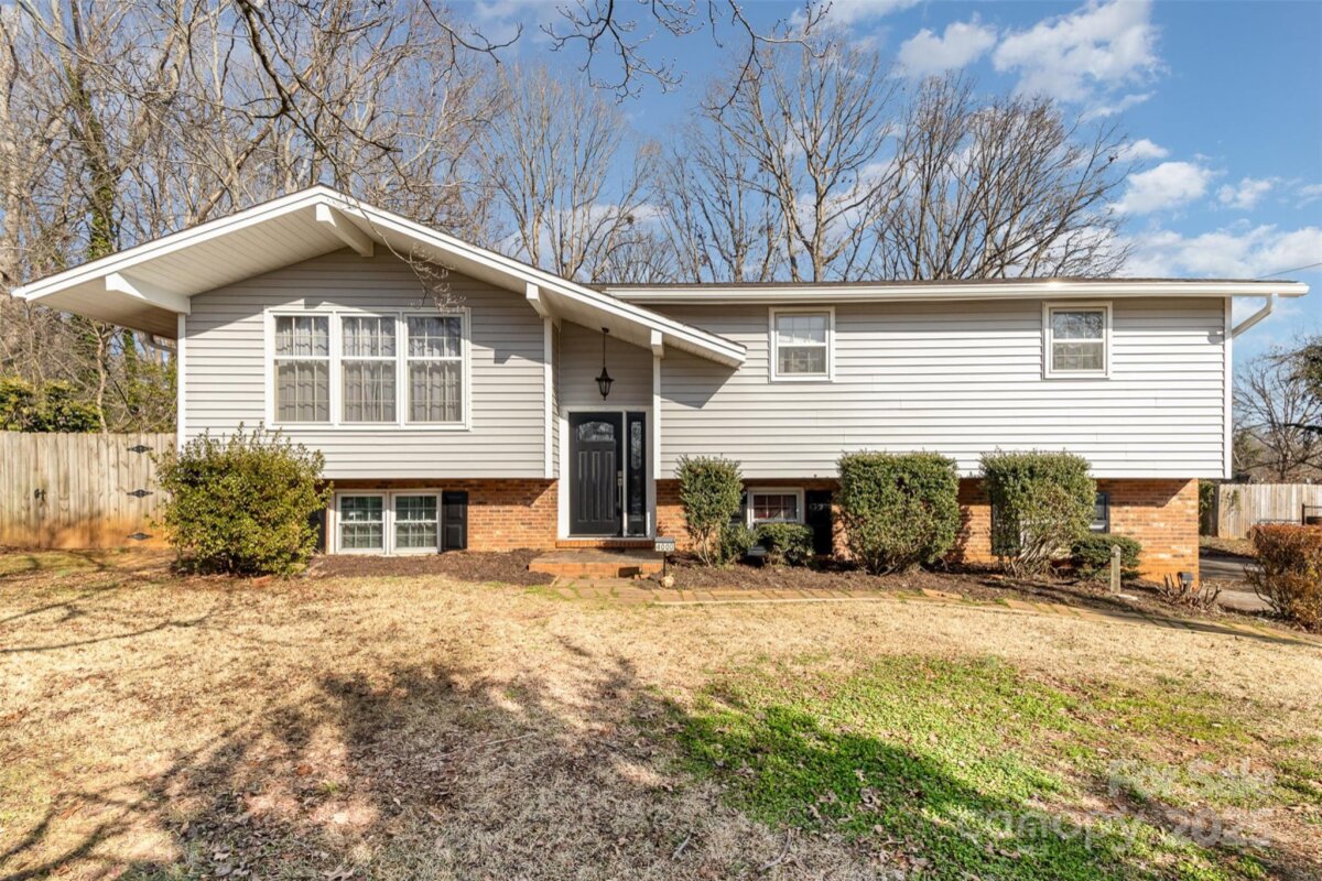4000 Elizabeth Street, Hickory, NC 28601, MLS # 4221110
