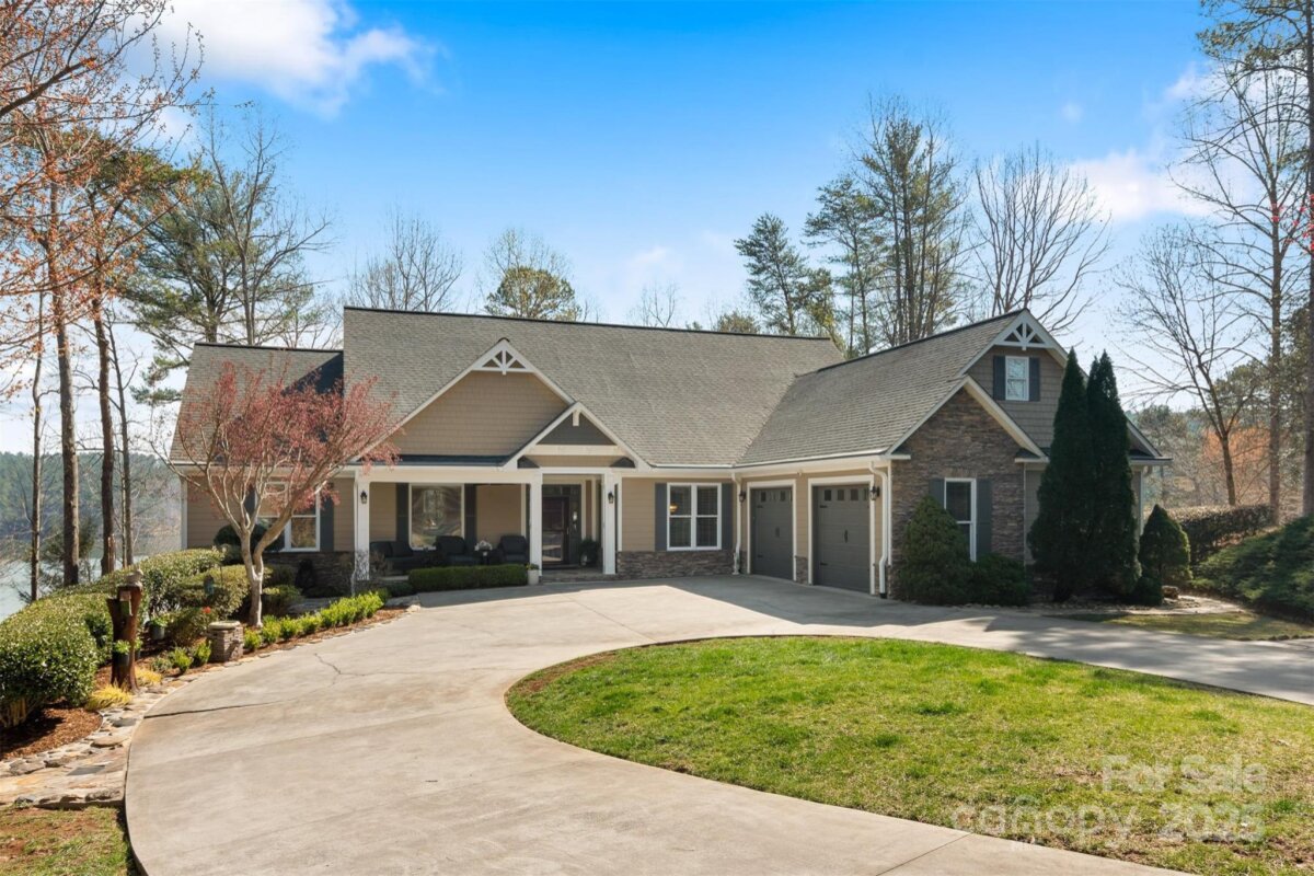221 Ridge Top Drive, Connelly Springs, NC 28612, MLS # 4221526