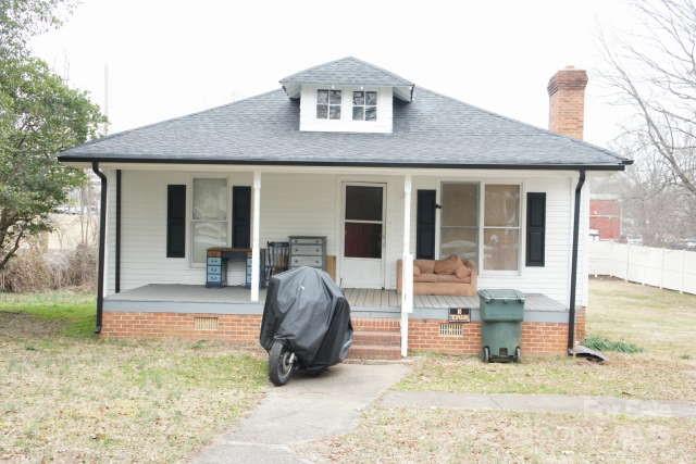2204 W Second Avenue, Gastonia, NC 28052, MLS # 4221874