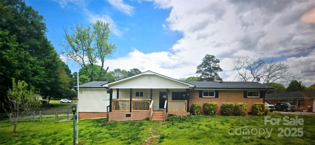 1024 Old Mountain View Road, Mount Holly, NC 28120, MLS # 4222263