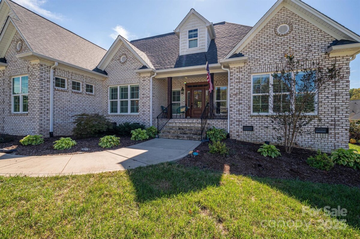 329 Wintergreen Court, Kings Mountain, NC 28086, MLS # 4222336