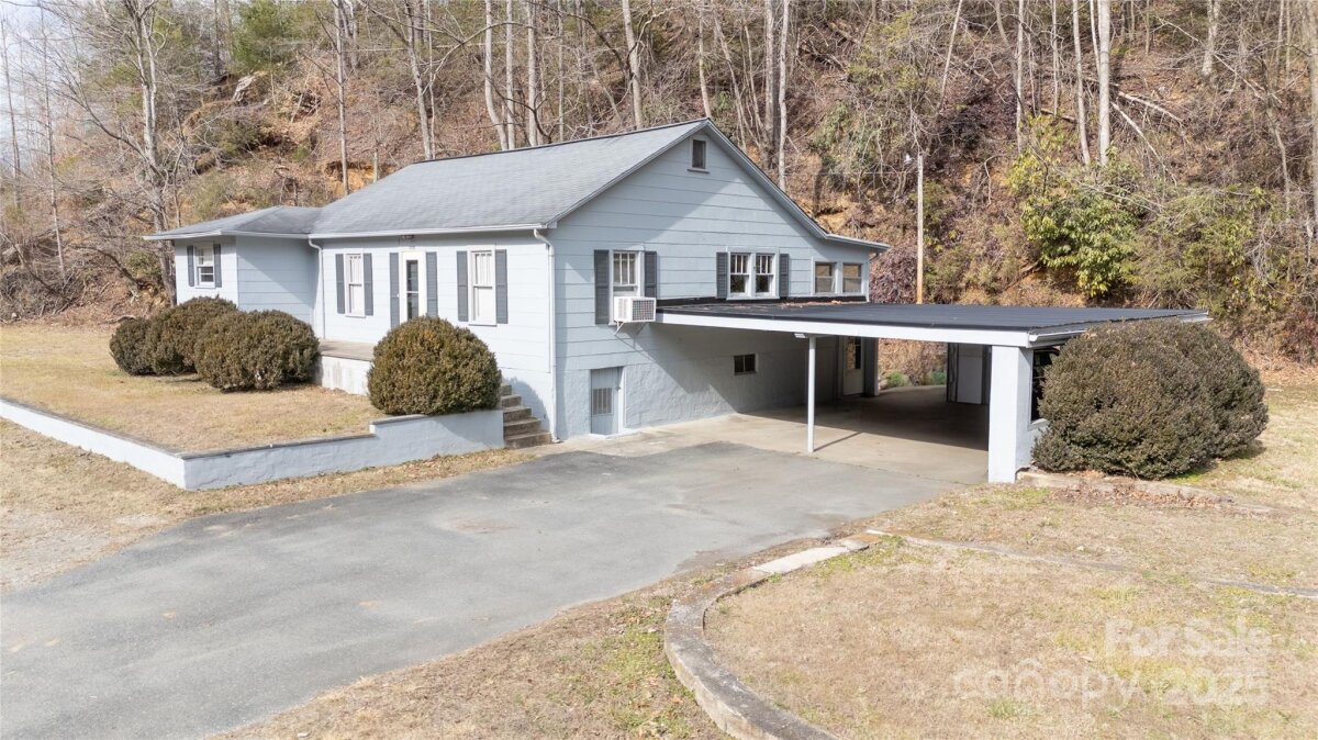 3700 Blowing Rock Boulevard, Lenoir, NC 28645, MLS # 4222663