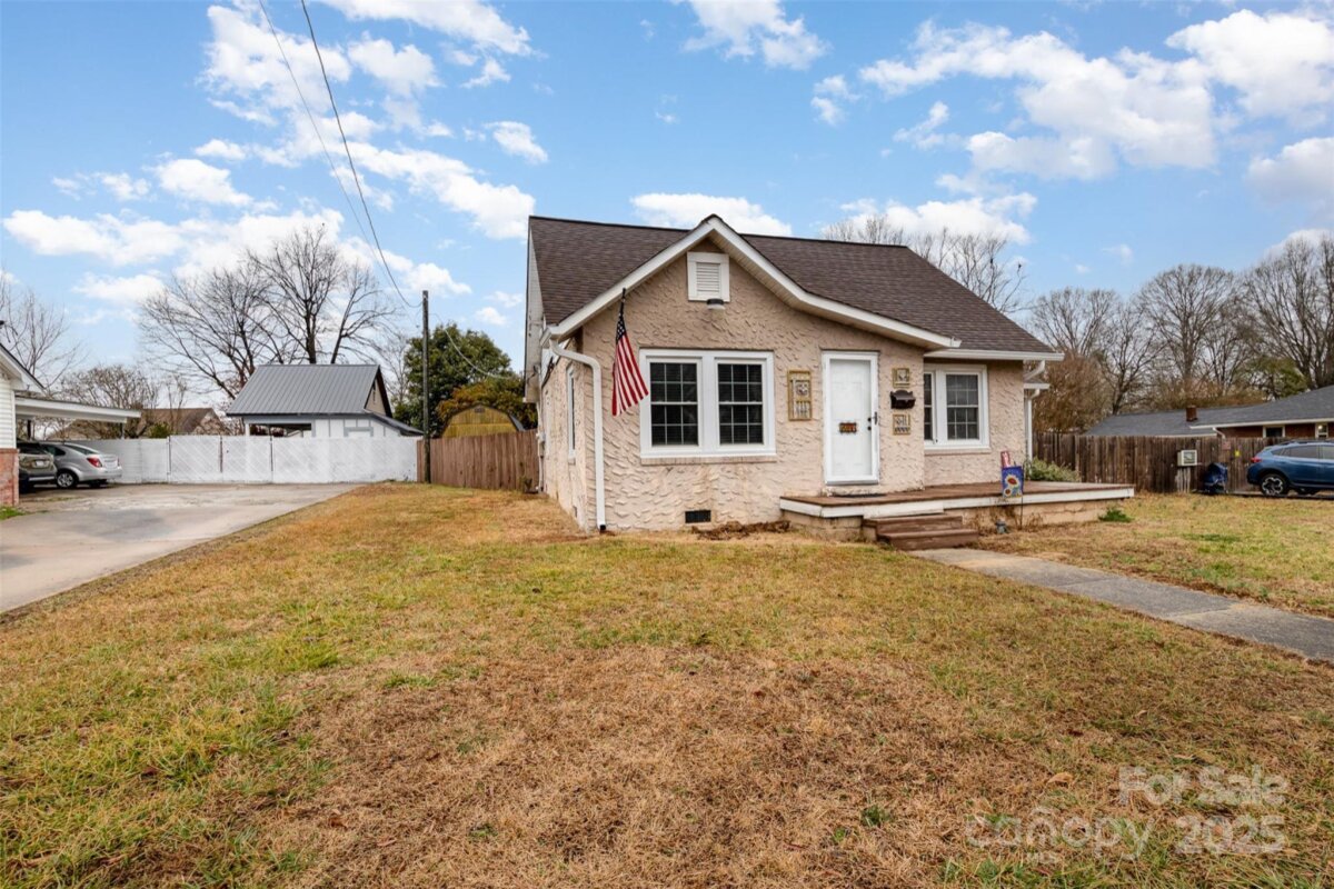 306 W 2nd Street, Cherryville, NC 28021, MLS # 4222761