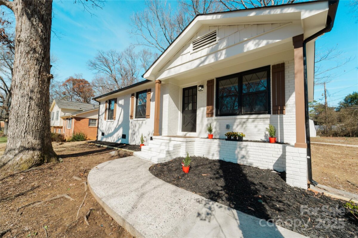 7231 Lockmont Drive, Charlotte, NC 28212, MLS # 4223960
