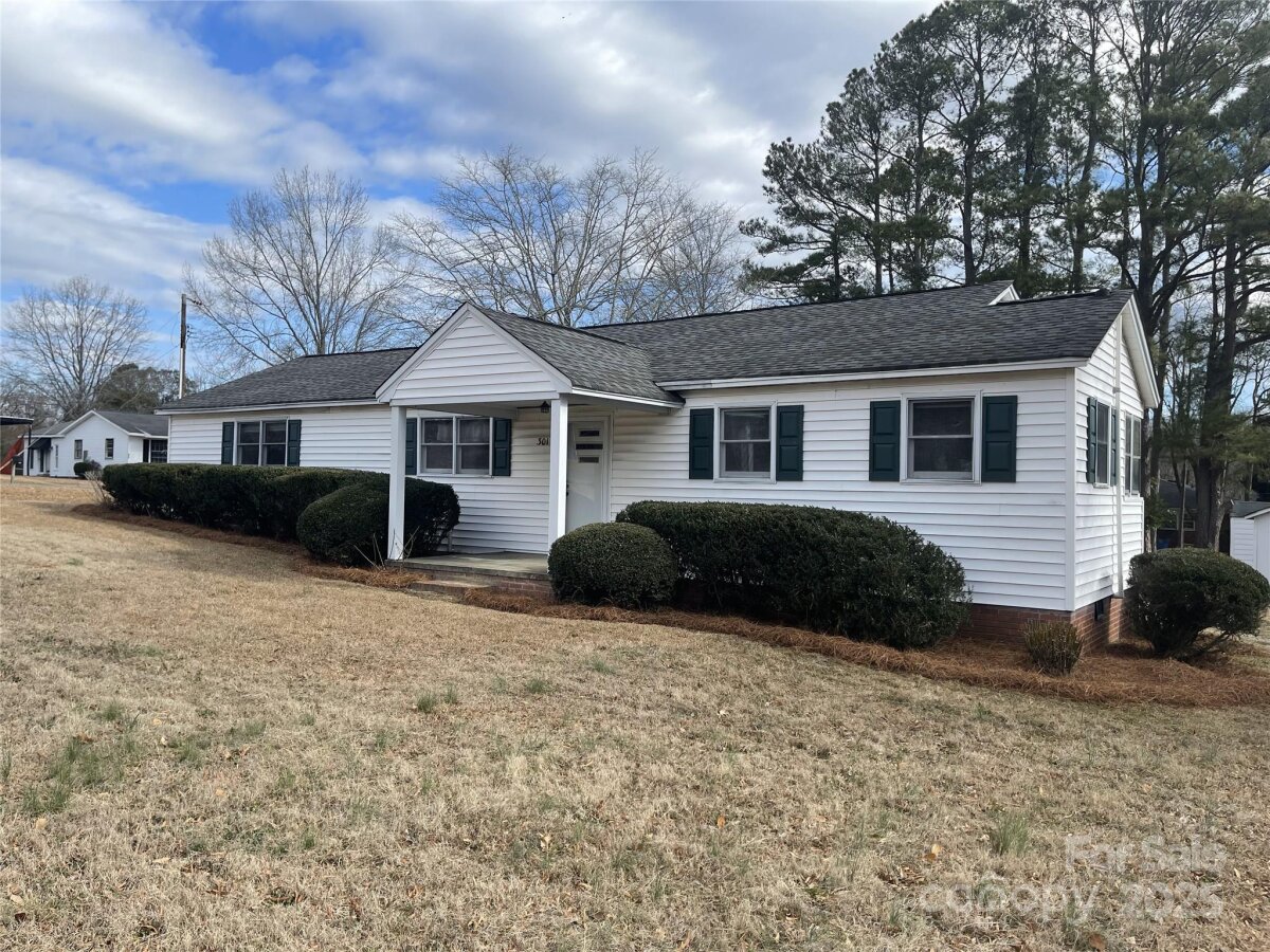 301 S Sycamore Street, Pageland, SC 29728, MLS # 4224579