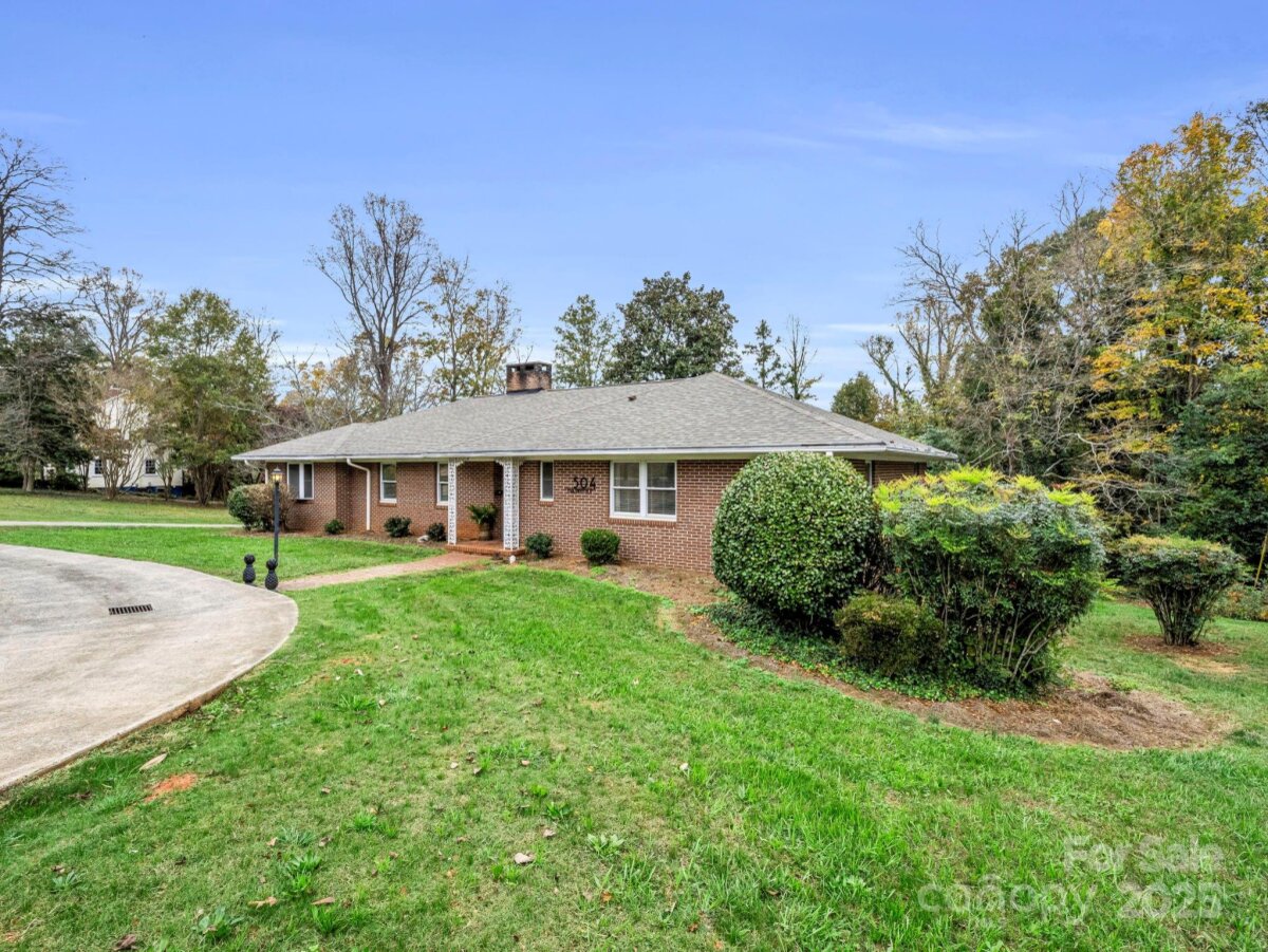 504 N Washington Street, Rutherfordton, NC 28139, MLS # 4224871
