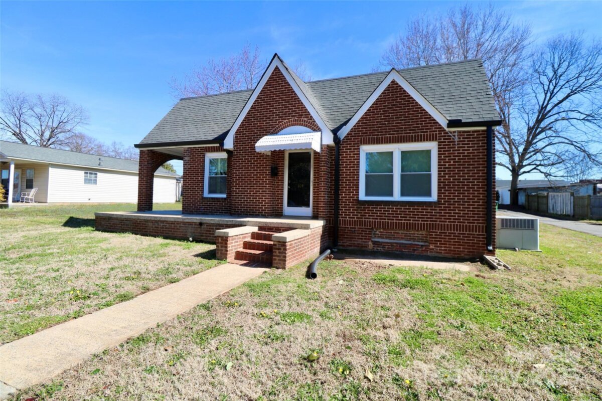 104 N 9th Street, Bessemer City, NC 28016, MLS # 4225283