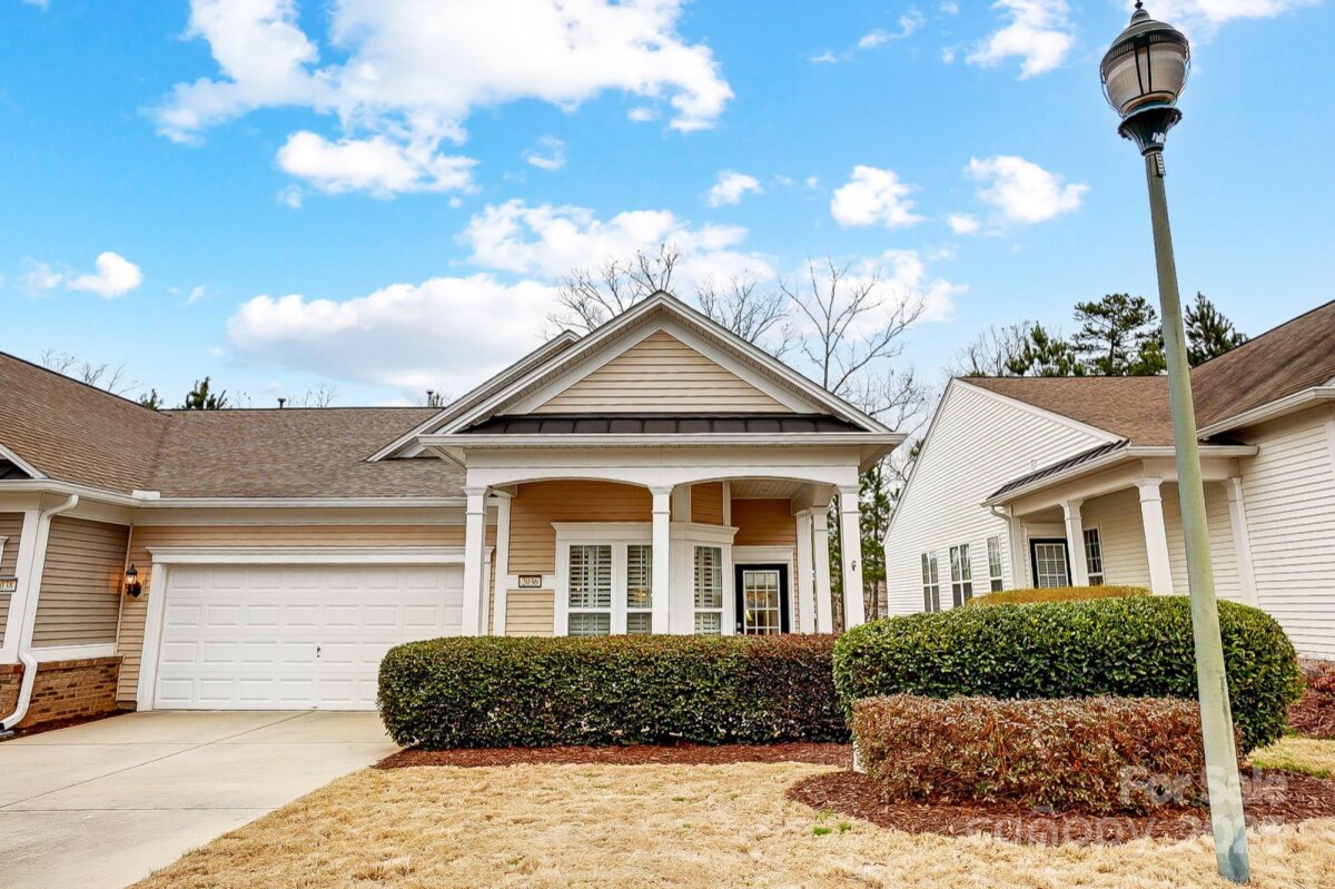 photo of home for sale at 2036 Hudson Lane