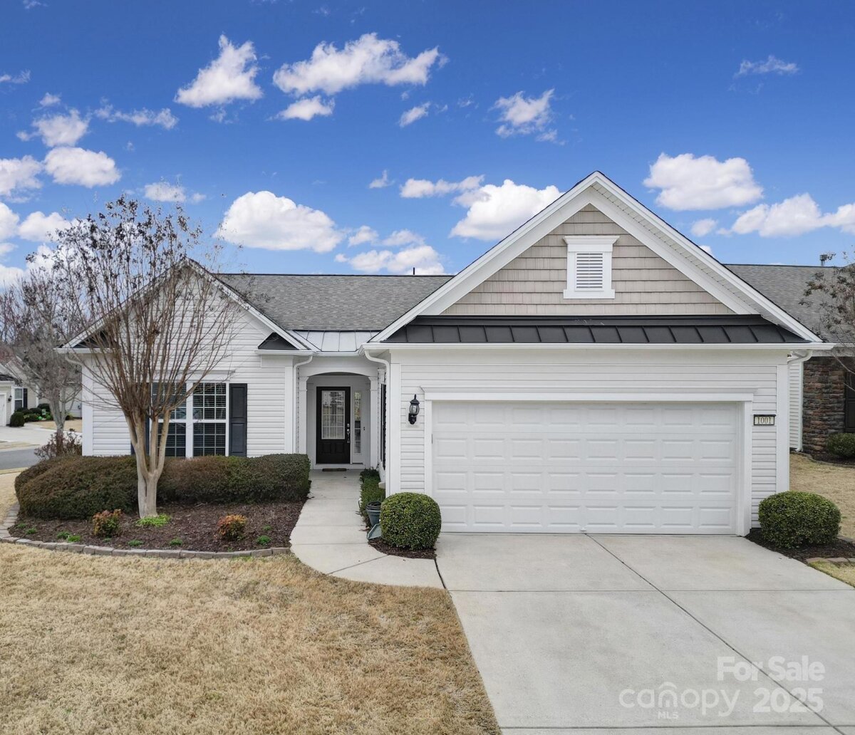 photo of home for sale at 1001 Mesa Verde Drive