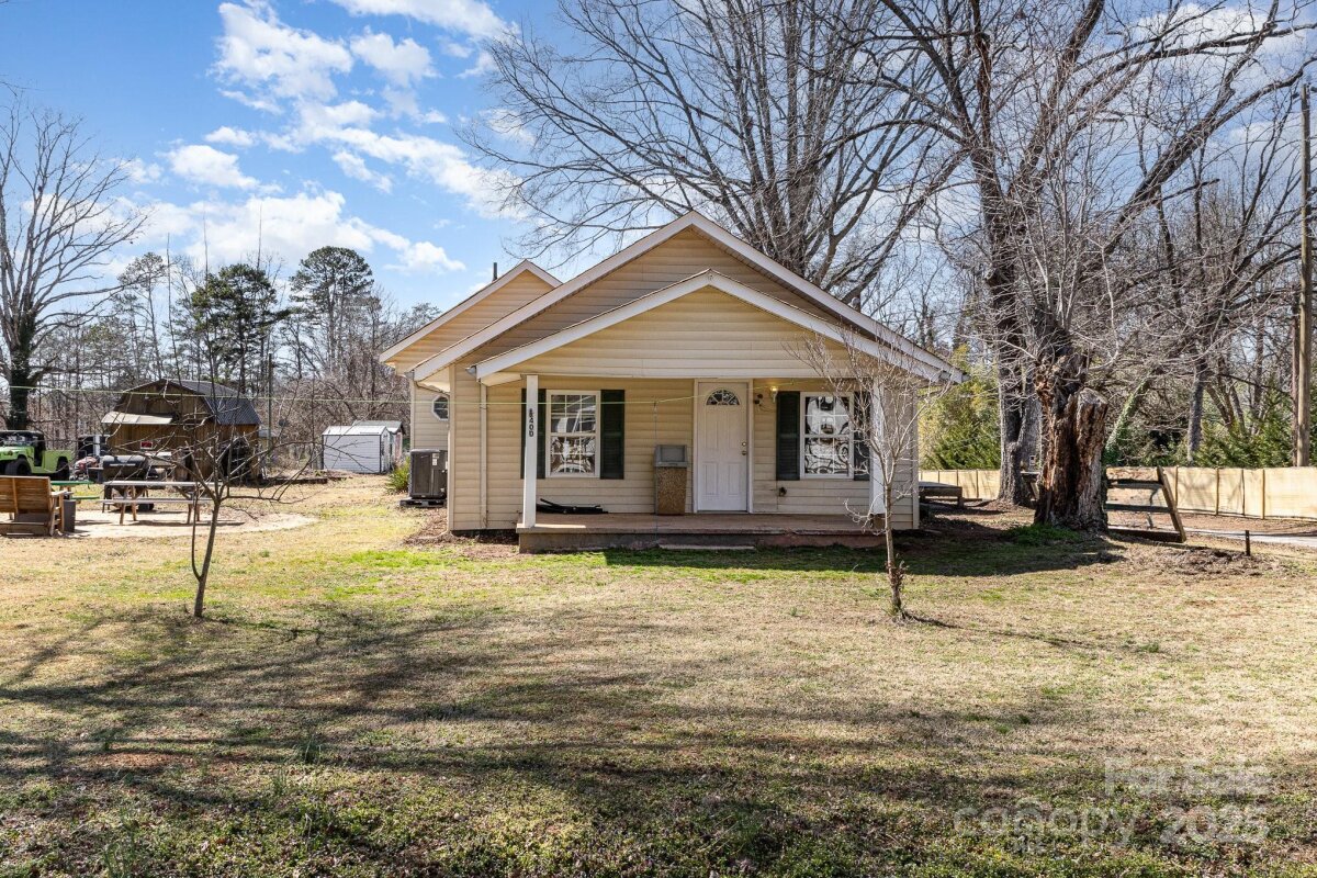 400 37th Street, Hickory, NC 28602, MLS # 4226675