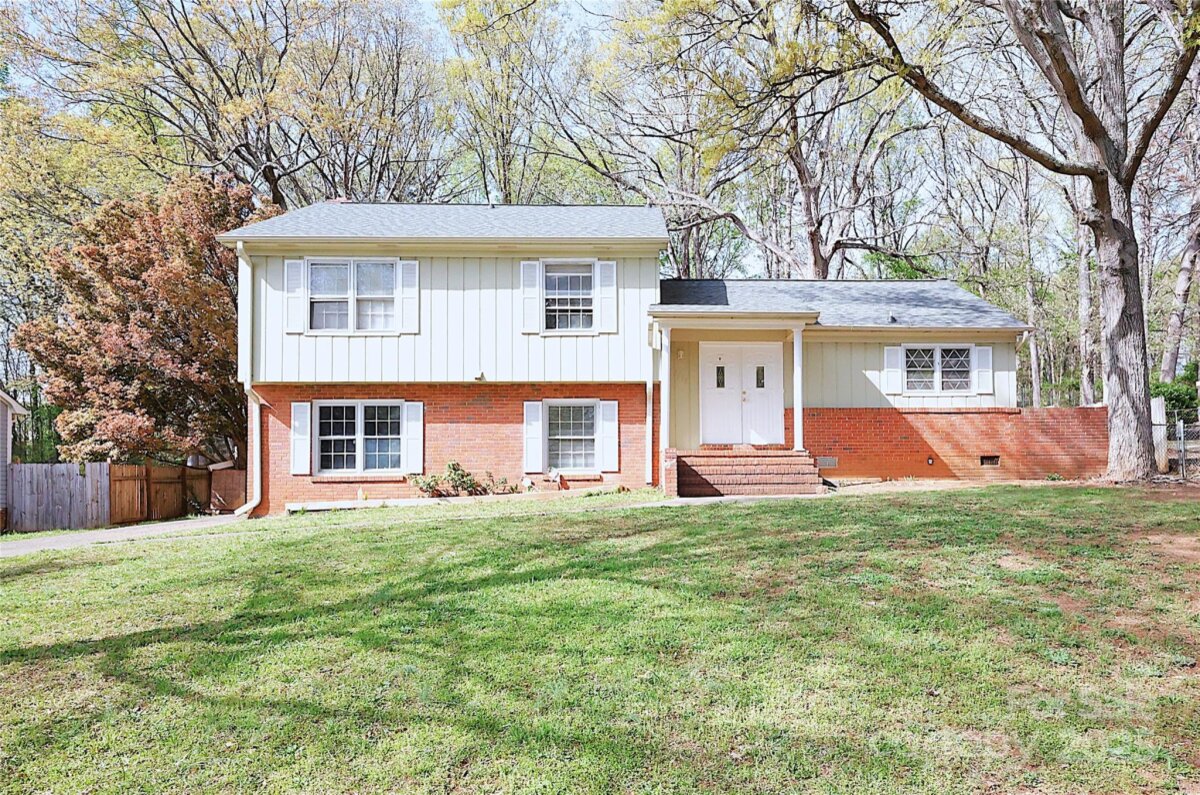 7515 Riding Trail Road, Charlotte, NC 28212, MLS # 4227270