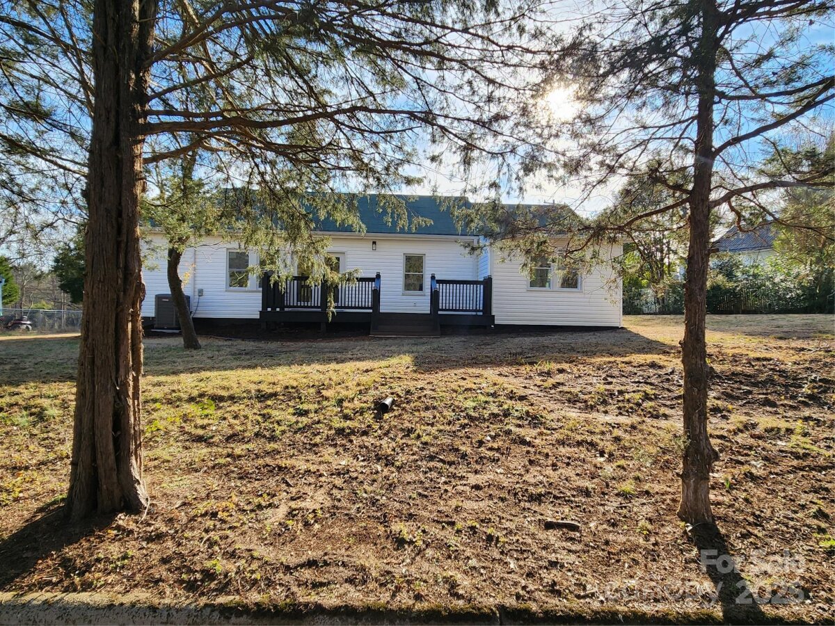 200 HillCrest Avenue, Hickory, NC 28601, MLS # 4227307