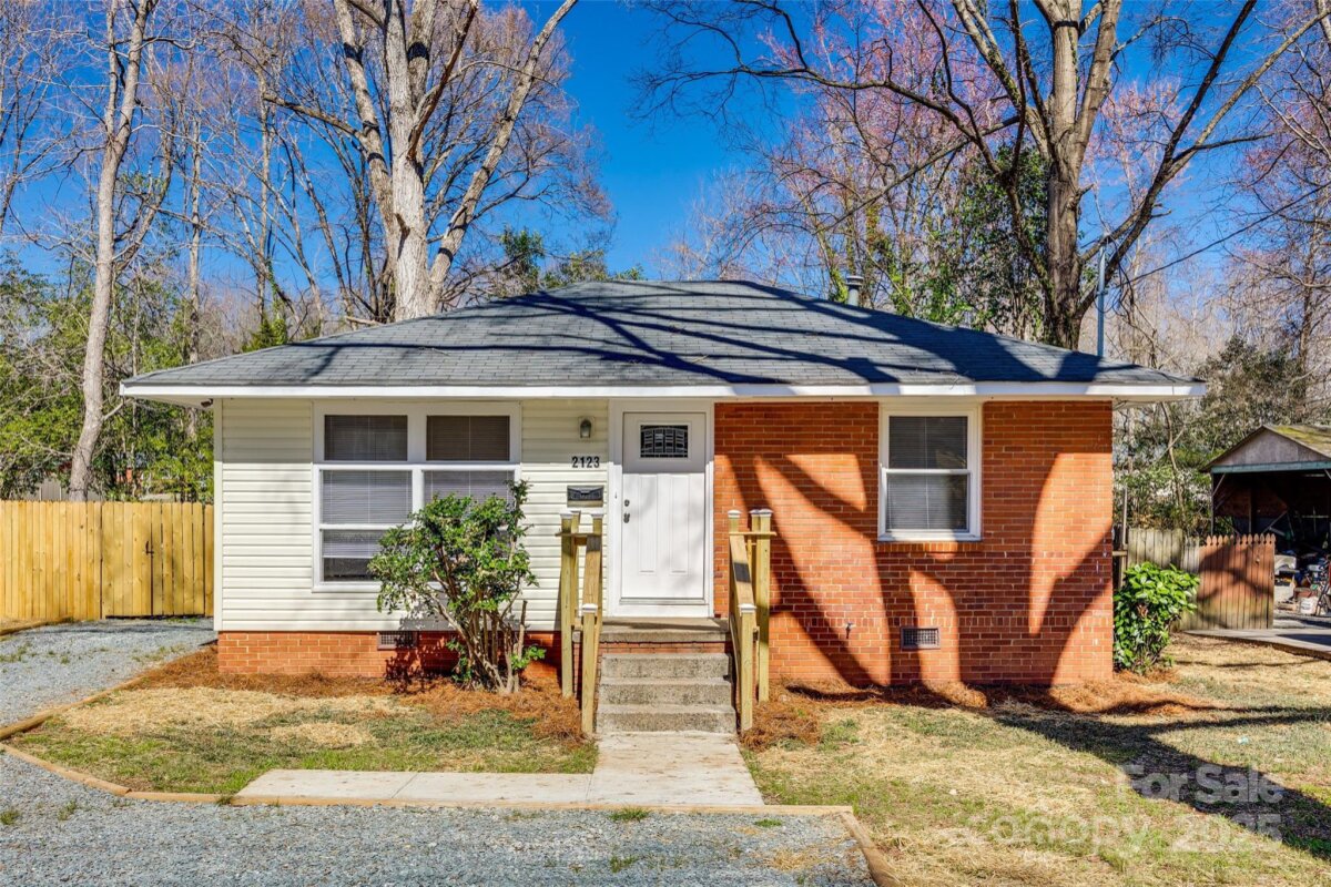 2123 Purser Drive, Charlotte, NC 28215, MLS # 4227473
