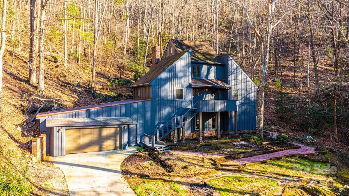 1621 Mountain Circle Drive, Lenoir, NC 28645, MLS # 4228061