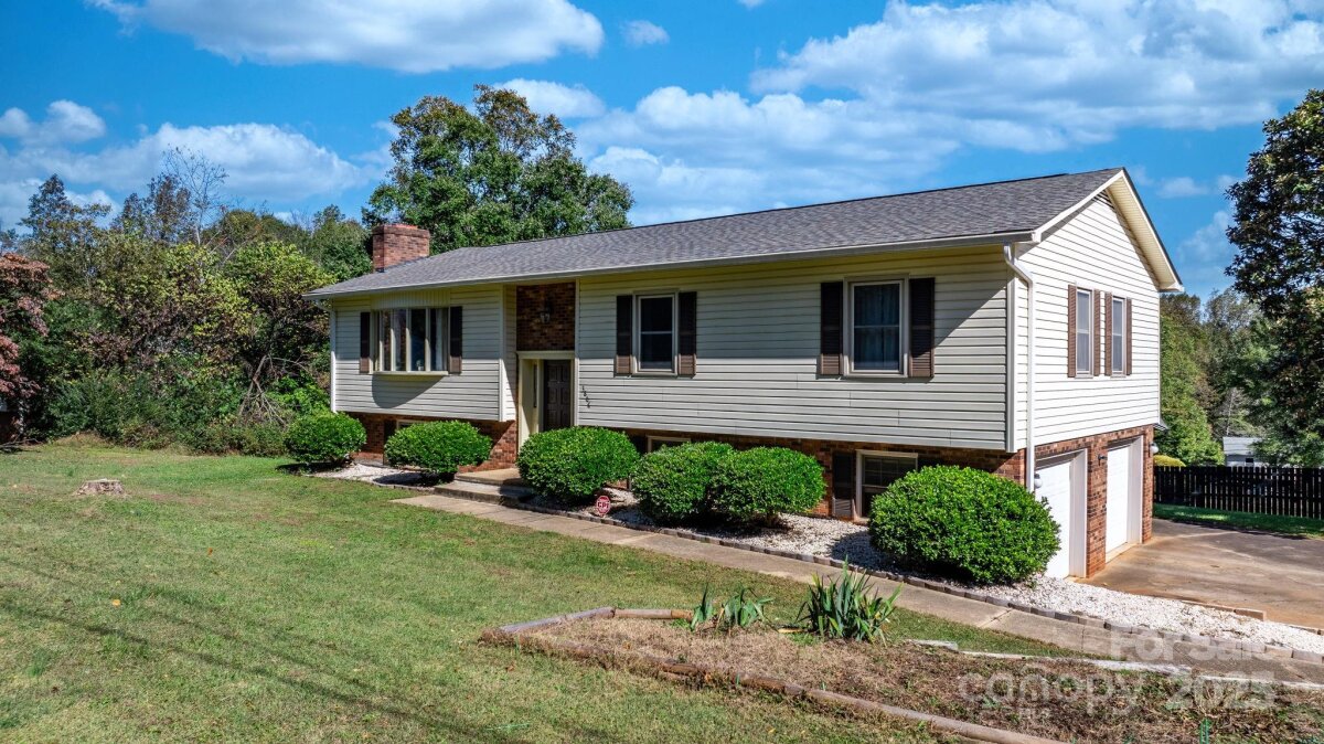 3808 22nd Street Court, Hickory, NC 28601, MLS # 4228446