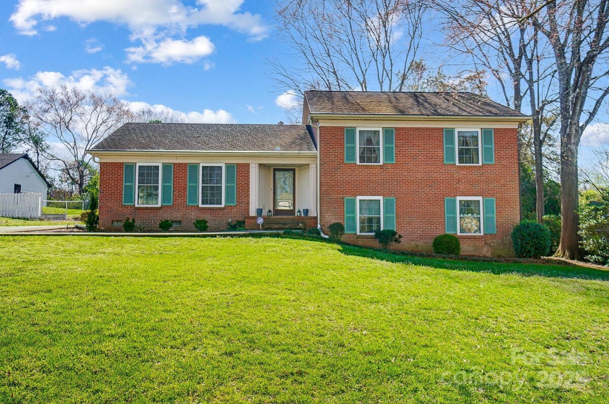 1301 Old Farm Road, Charlotte, NC 28226, MLS # 4228813