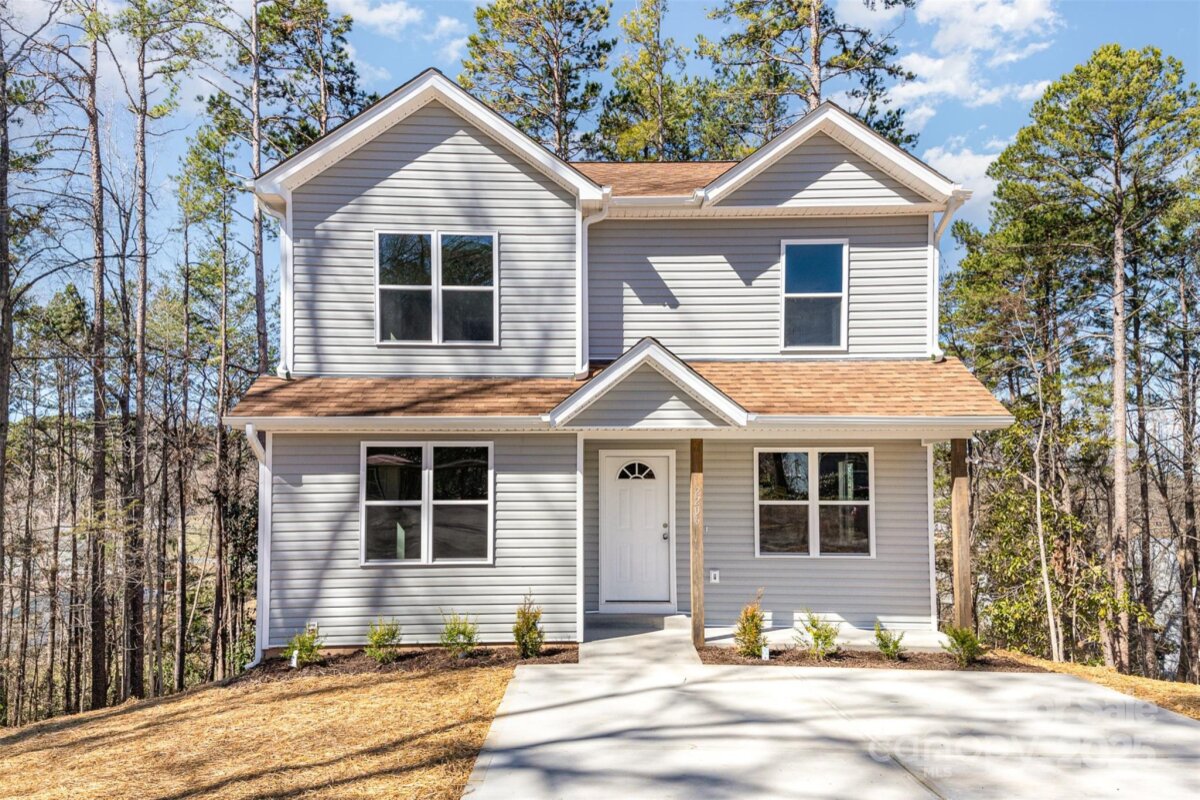 2206 Hillcrest Avenue, Albemarle, NC 28001, MLS # 4229107