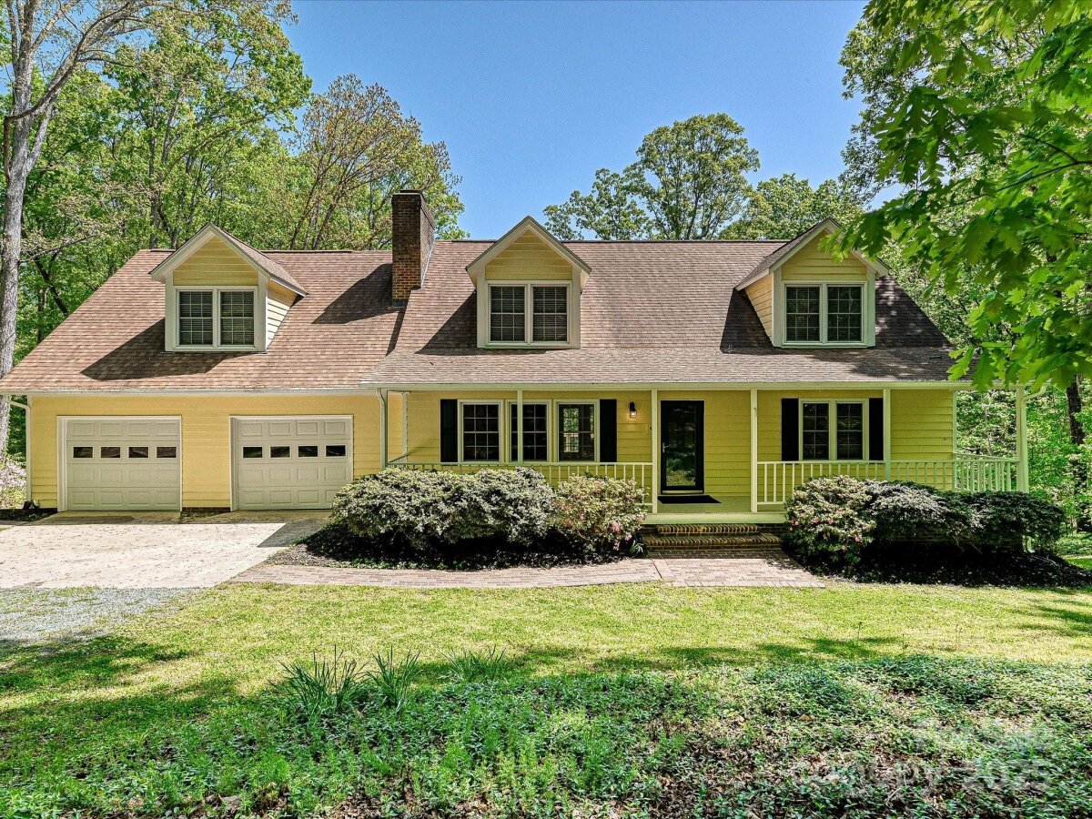 124 Canterbury Lane, Matthews, NC 28104, MLS # 4230450