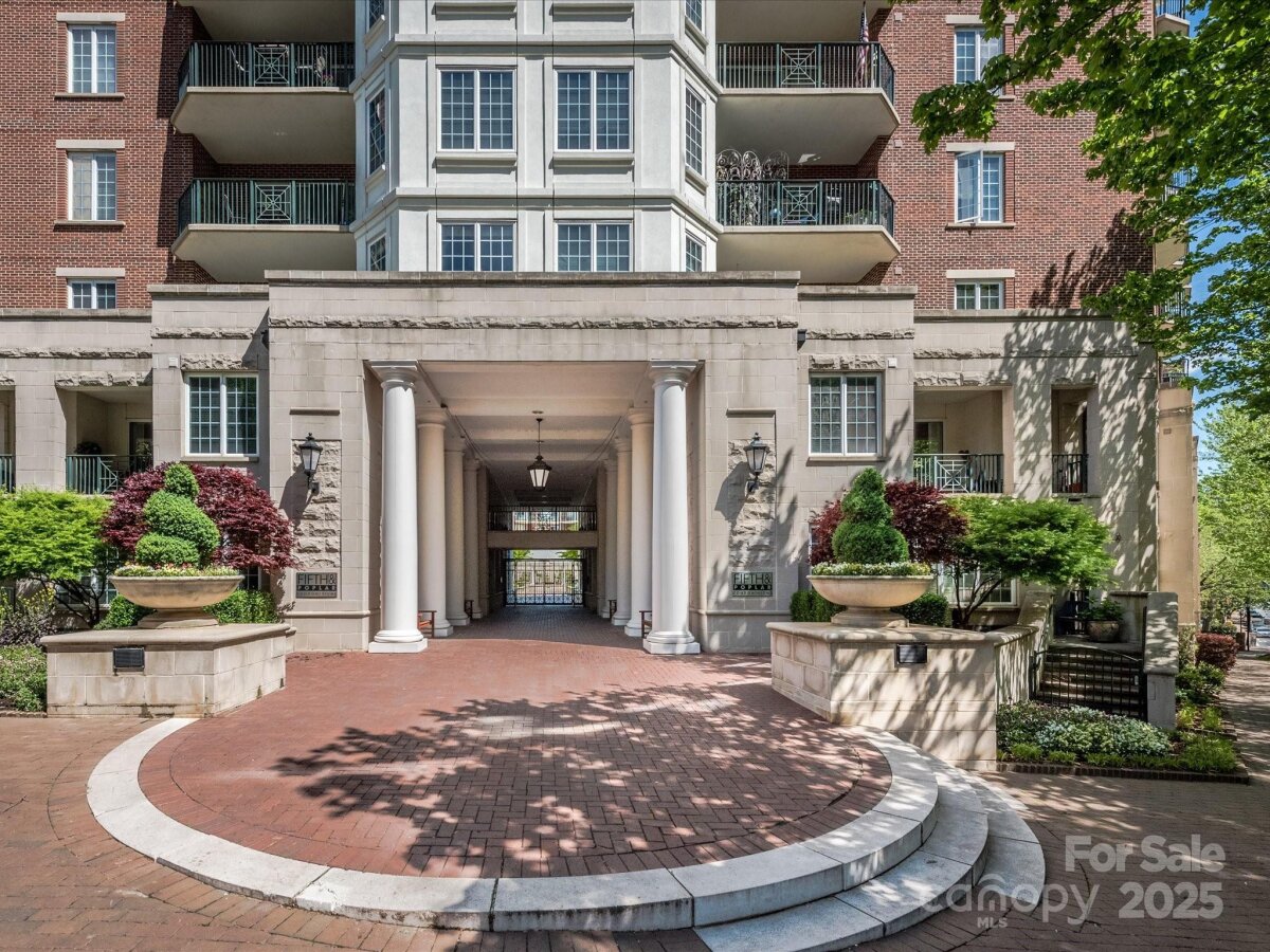 300 W 5th Street Unit 407, Charlotte, NC 28202, MLS # 4231442