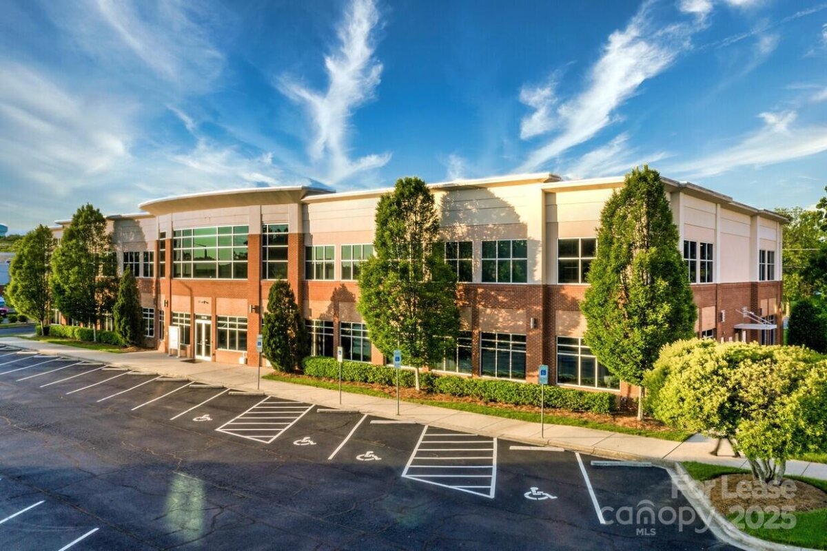 2315 W Arbors Drive Unit 225, Charlotte, NC 28262, MLS # 4231733