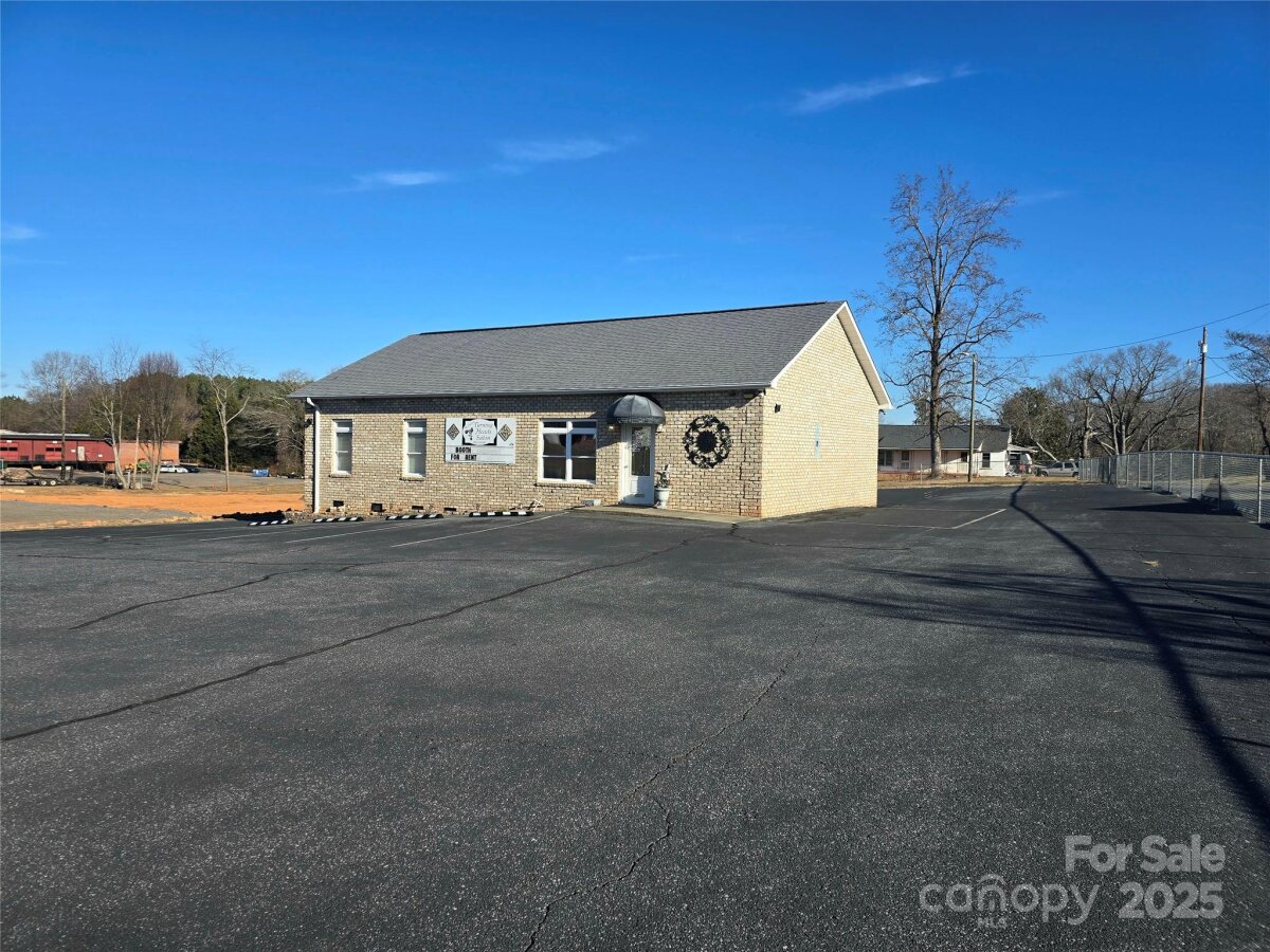 2841 US 70 Highway, Connelly Springs, NC 28612, MLS # 4233962