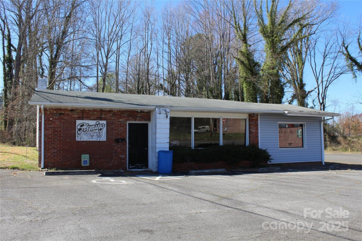 725 E Union Street, Morganton, NC 28655, MLS # 4235747