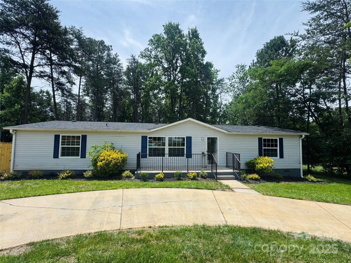 166 Brook Creek Drive, Troutman, NC 28166, MLS # 4239047
