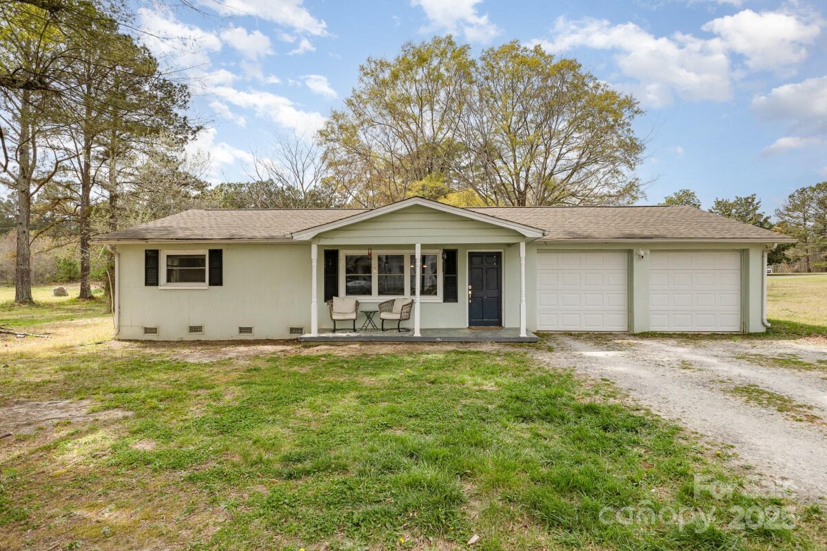 217 Cedarhurst Lane, Clover, SC 29710, MLS # 4240537