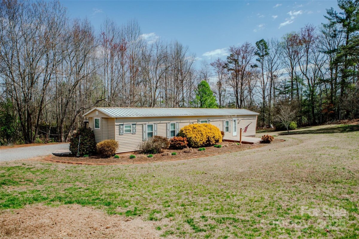 717 Pine Mountain Road, Hudson, NC 28638, MLS # 4240658