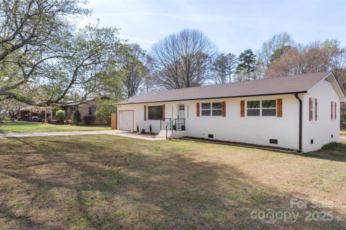 1315 Vickie Lane, Matthews, NC 28104, MLS # 4240757
