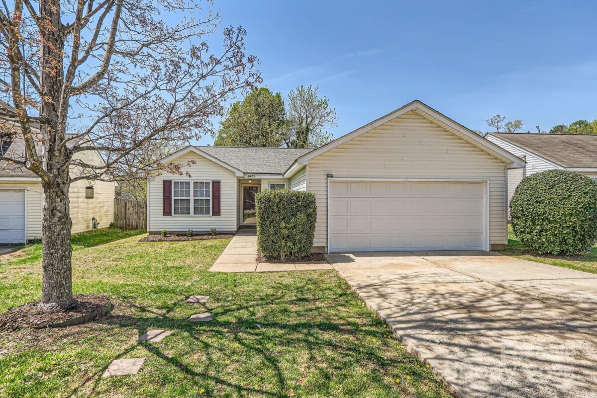 3023 Fairglen Road, Charlotte, NC 28269, MLS # 4240776
