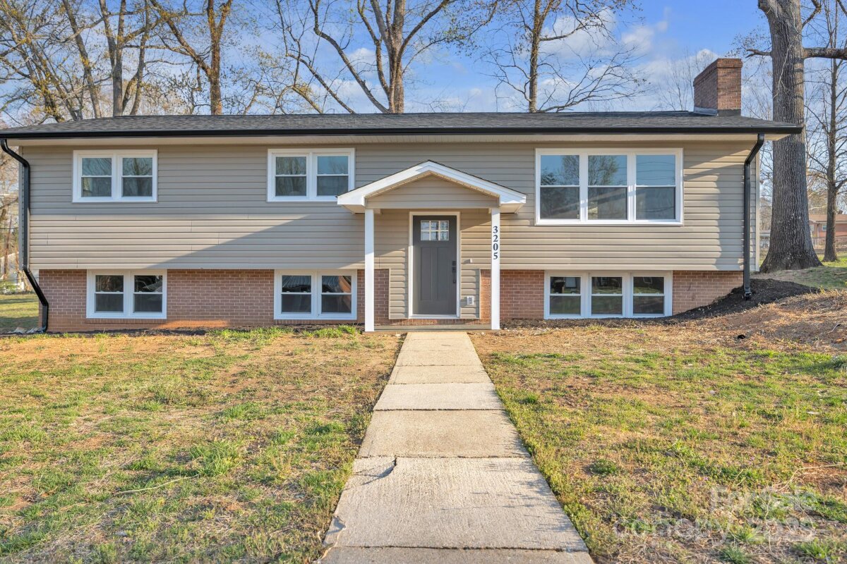 3205 19th Avenue, Hickory, NC 28601, MLS # 4240845
