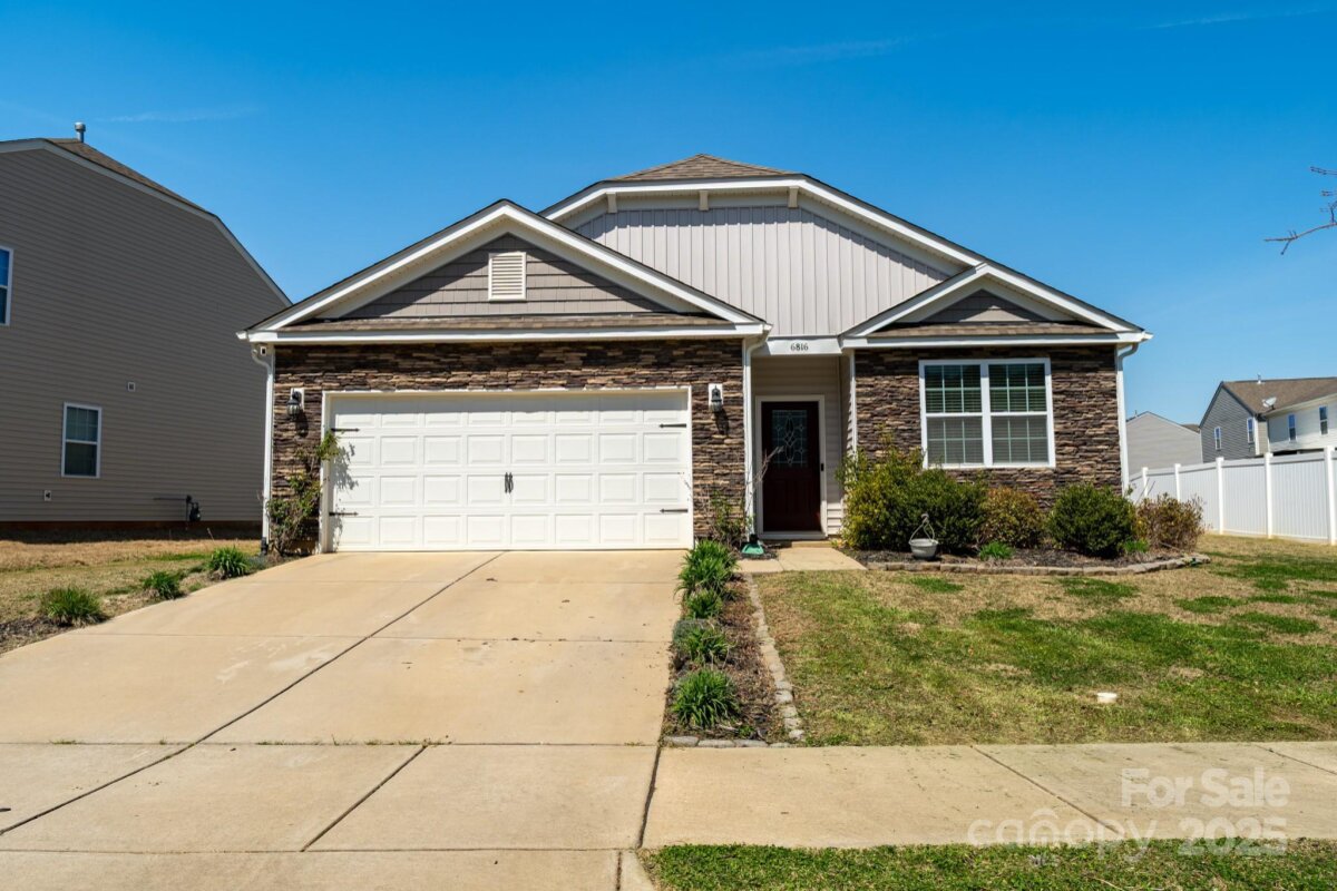6816 Pennyroyal Way, Charlotte, NC 28216, MLS # 4241049