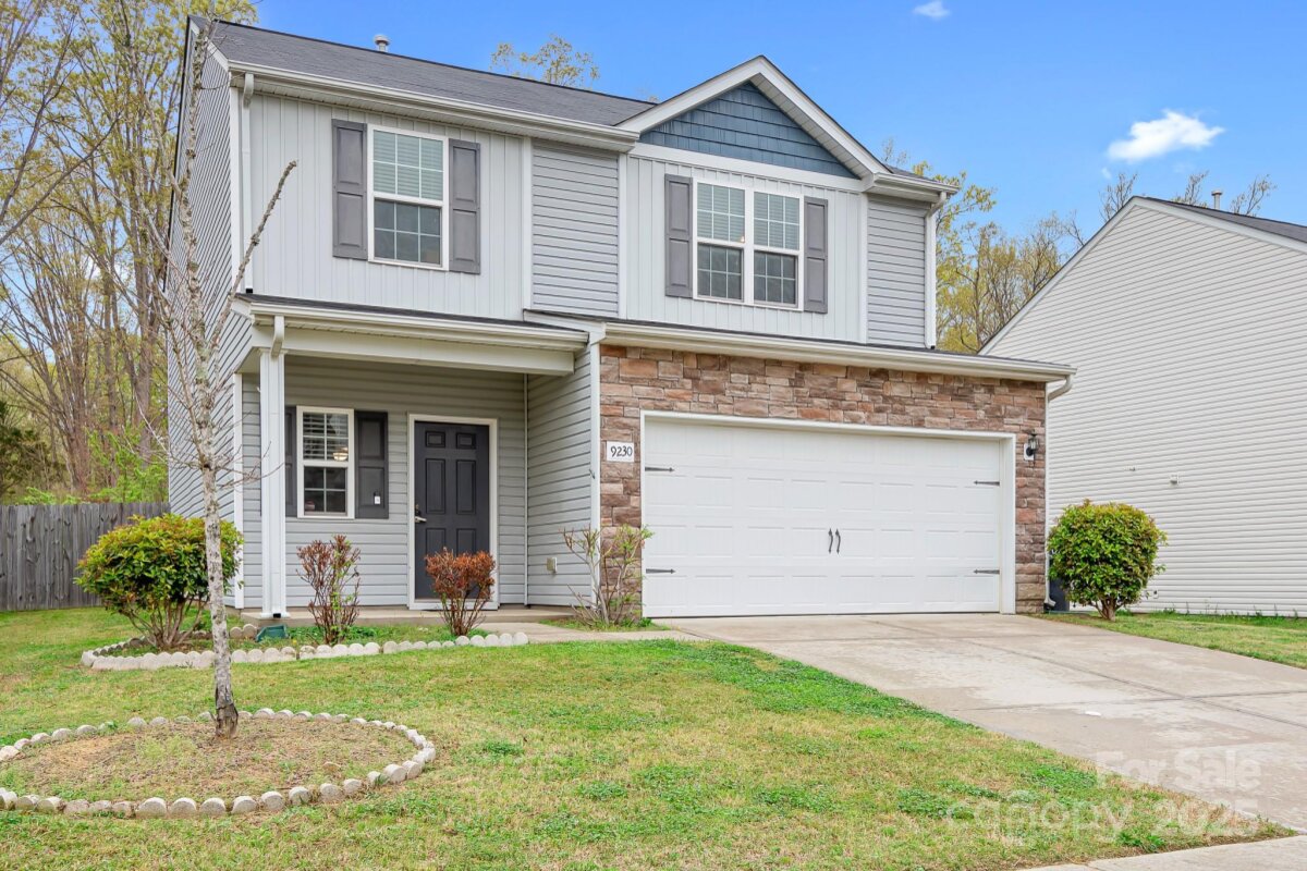 9230 Avery Meadows Drive, Charlotte, NC 28216, MLS # 4241146