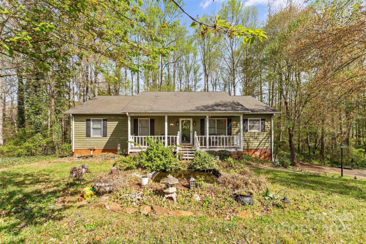 4896 Birch Circle, Hickory, NC 28602, MLS # 4241258