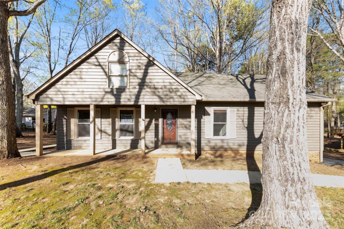 2124 Marquesas Avenue, Tega Cay, SC 29708, MLS # 4241367