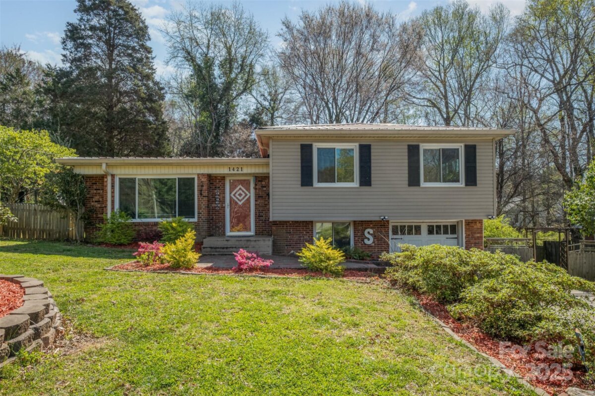 1421 Sherwood Drive, Kannapolis, NC 28081, MLS # 4241519
