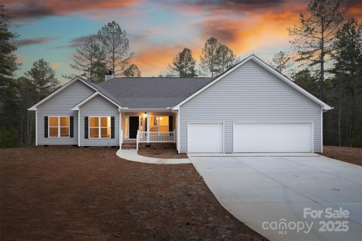 1672 W Paradise Harbor Drive, Connelly Springs, NC 28612, MLS # 4241813