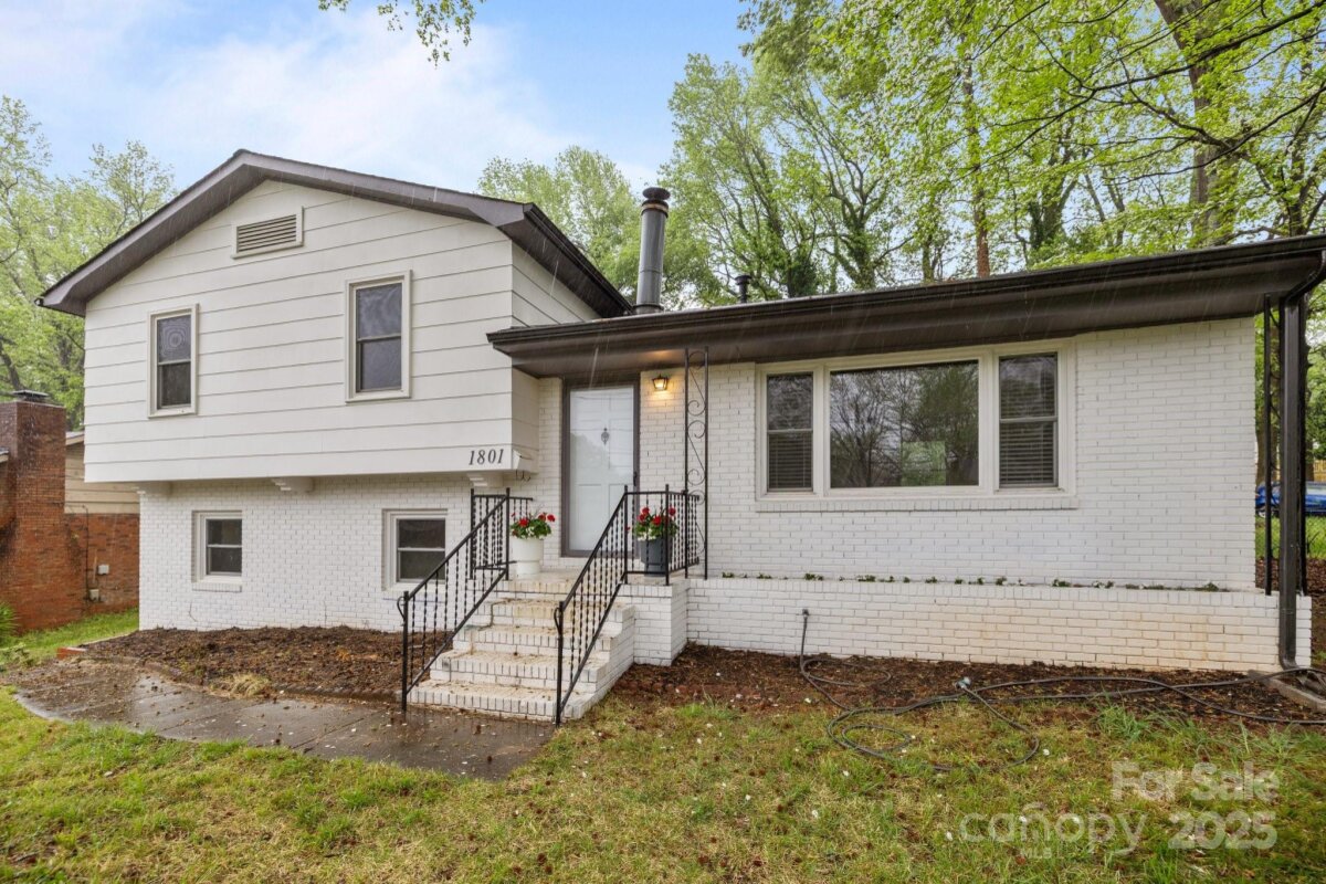 1801 Weststone Drive, Charlotte, NC 28208, MLS # 4241974