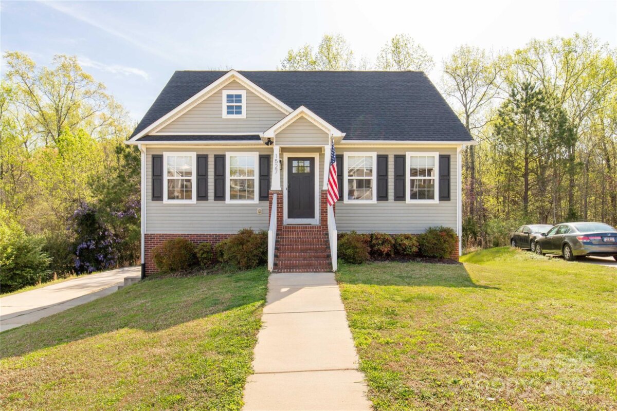 1527 Meadow Glen Lane, Rock Hill, SC 29730, MLS # 4242071